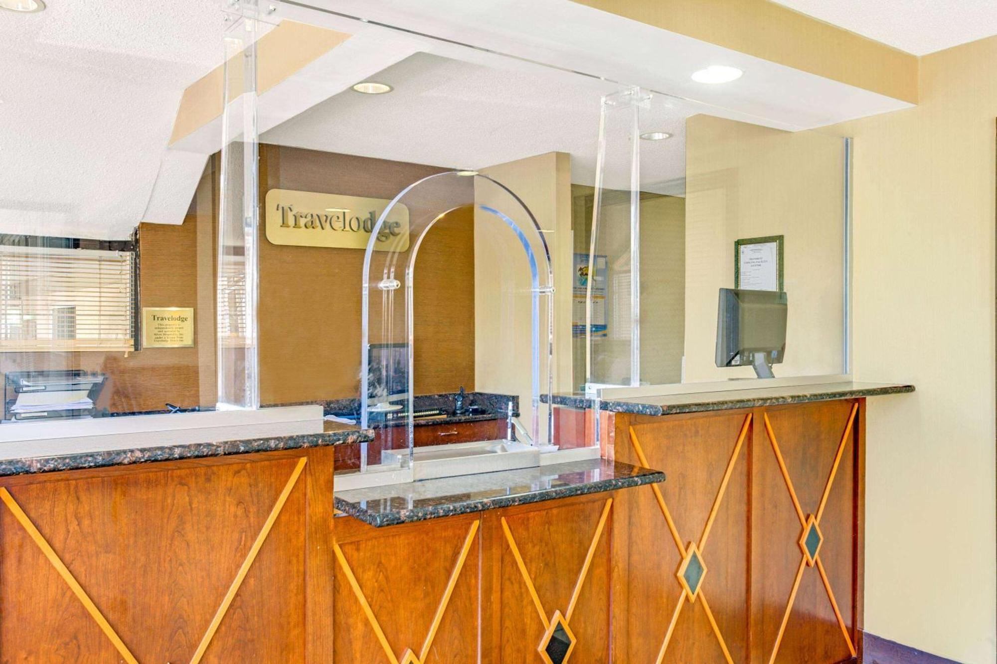 Travelodge By Wyndham Silver Spring Bagian luar foto